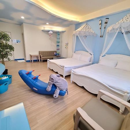 台南微旅133主题馆-迎囍家园公寓 外观 照片